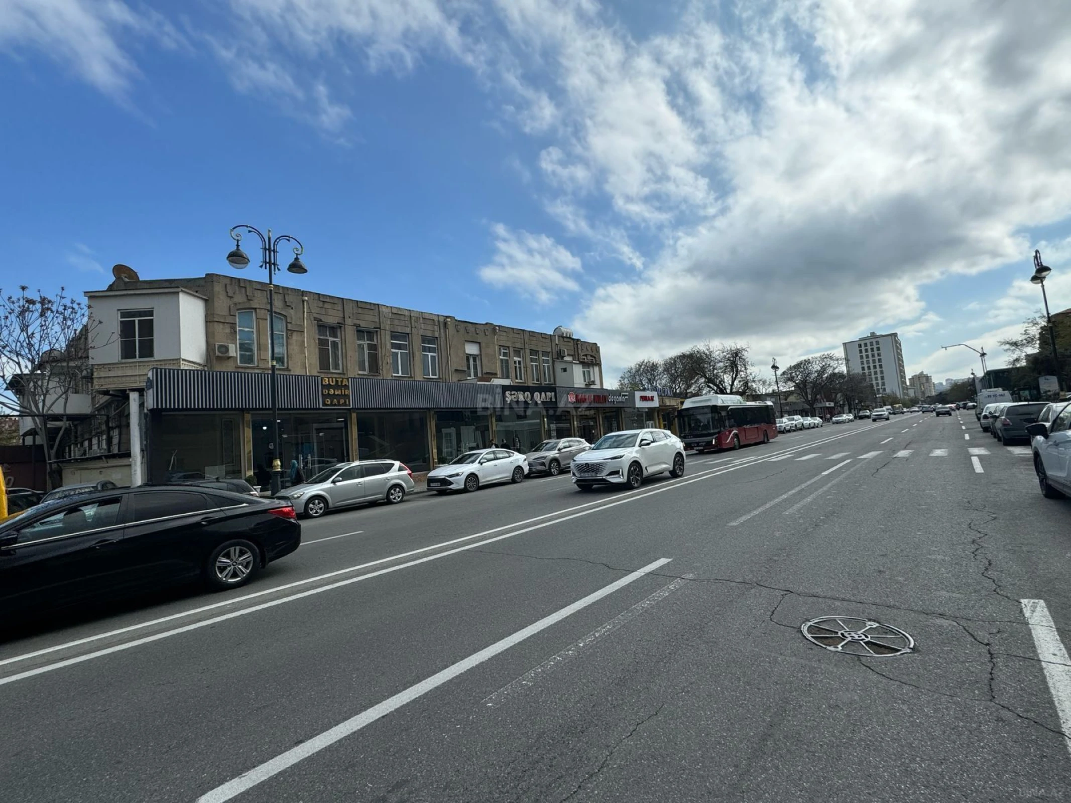 Satılır 1 otaqlı mənzil 44 m²