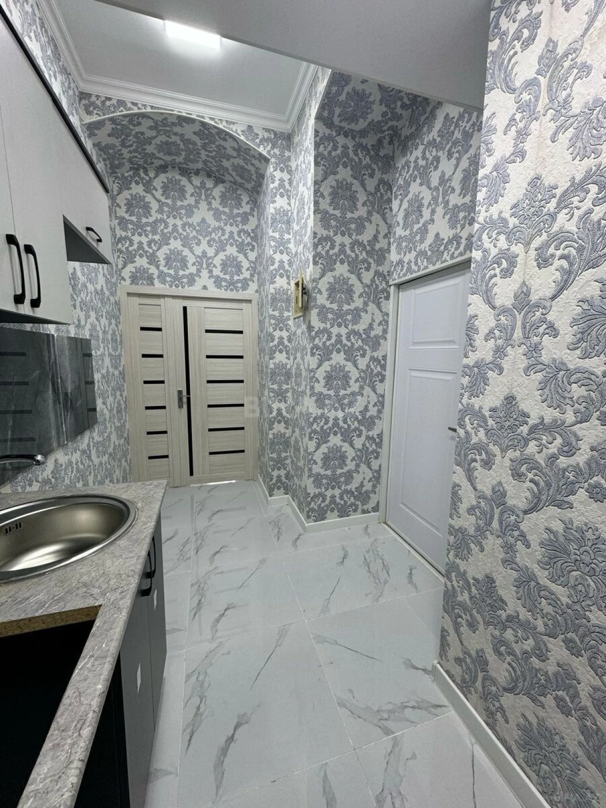 Satılır 1 otaqlı mənzil 44 m²