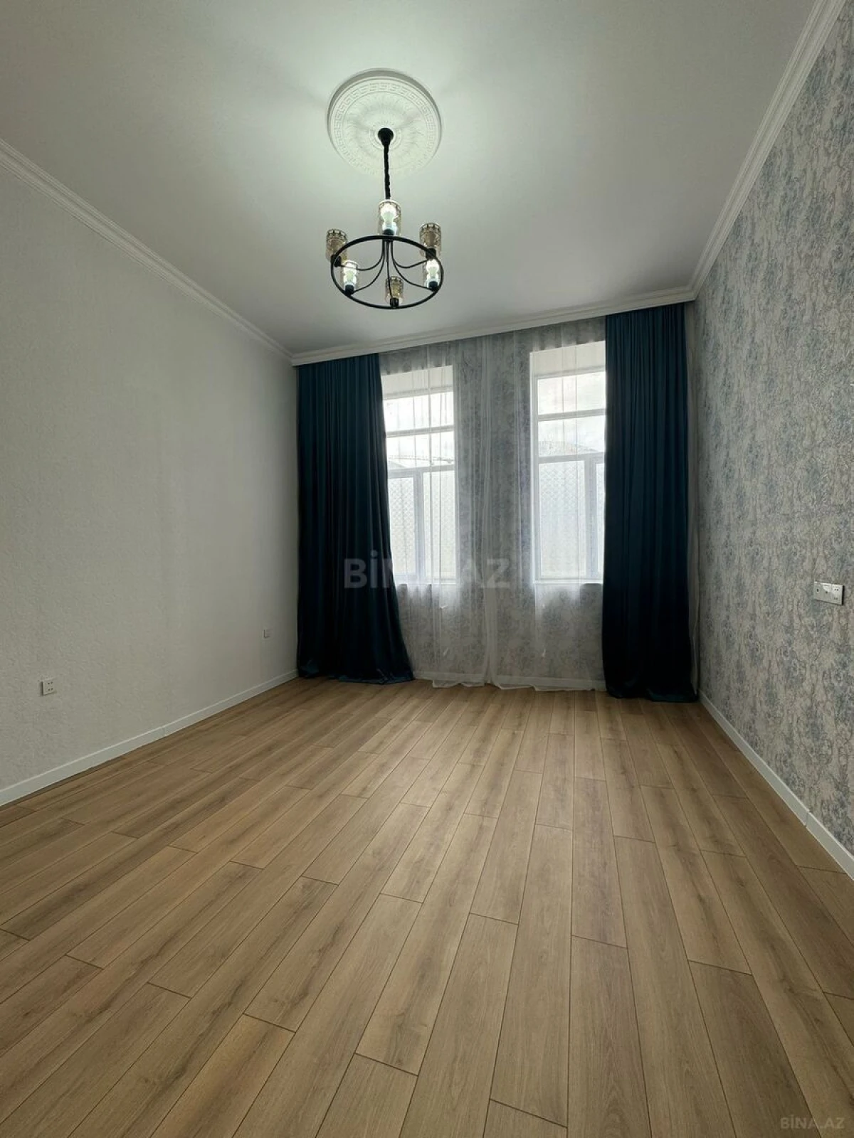Satılır 1 otaqlı mənzil 44 m²