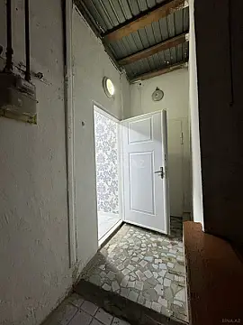 Satılır 1 otaqlı mənzil 44 m²