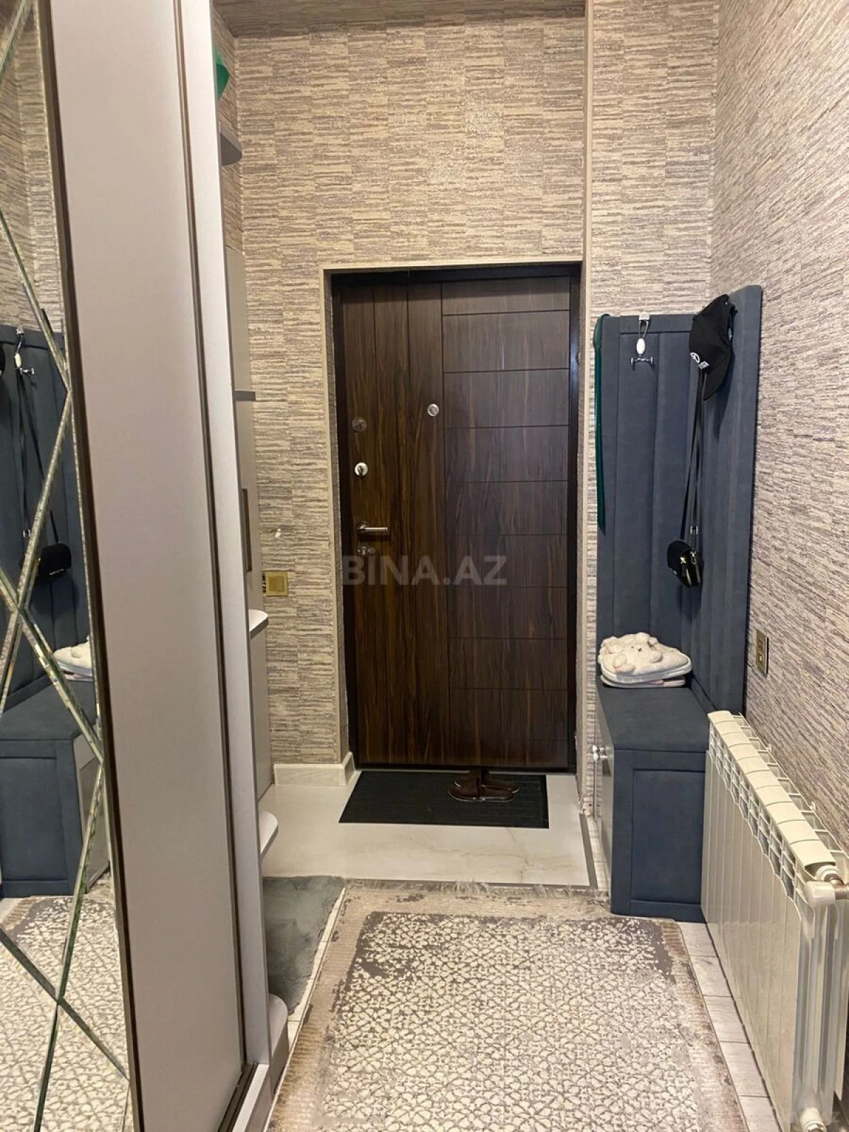 Satılır 2 otaqlı mənzil 63 m²