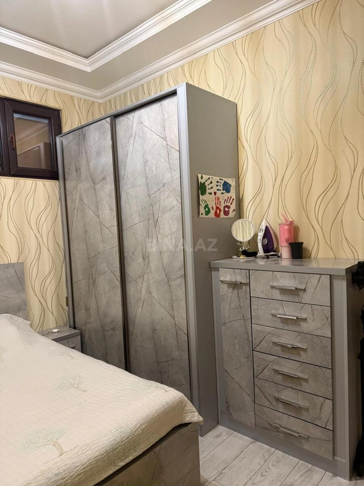 Satılır 2 otaqlı mənzil 63 m²