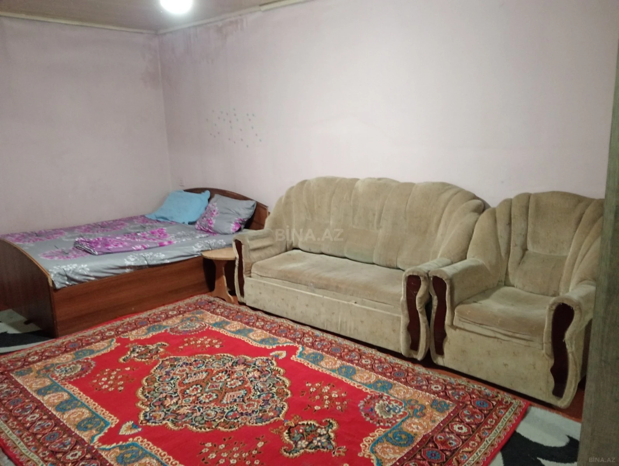 Kirayə verilir 1 otaqlı mənzil 45 m²