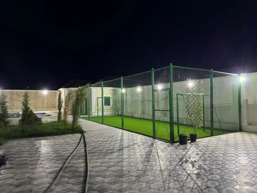 Kirayə verilir 4 otaqlı həyət evi 280 m²