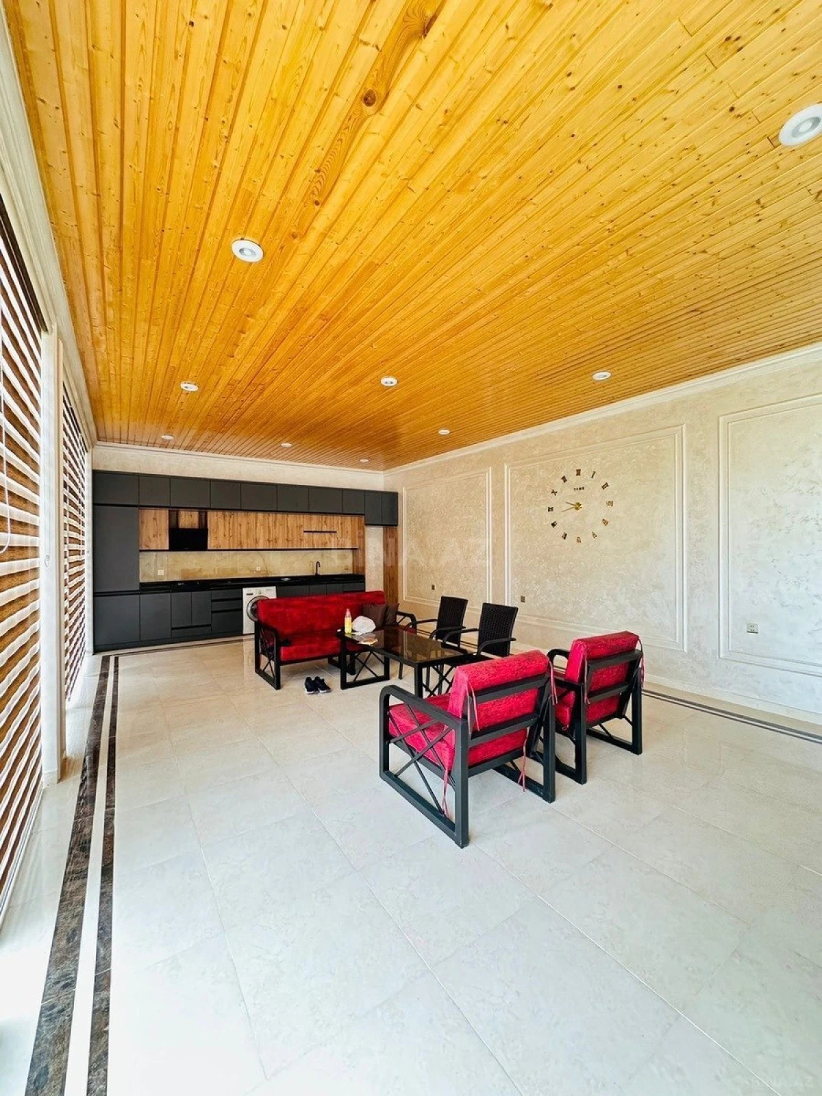 Kirayə verilir 4 otaqlı həyət evi 280 m²