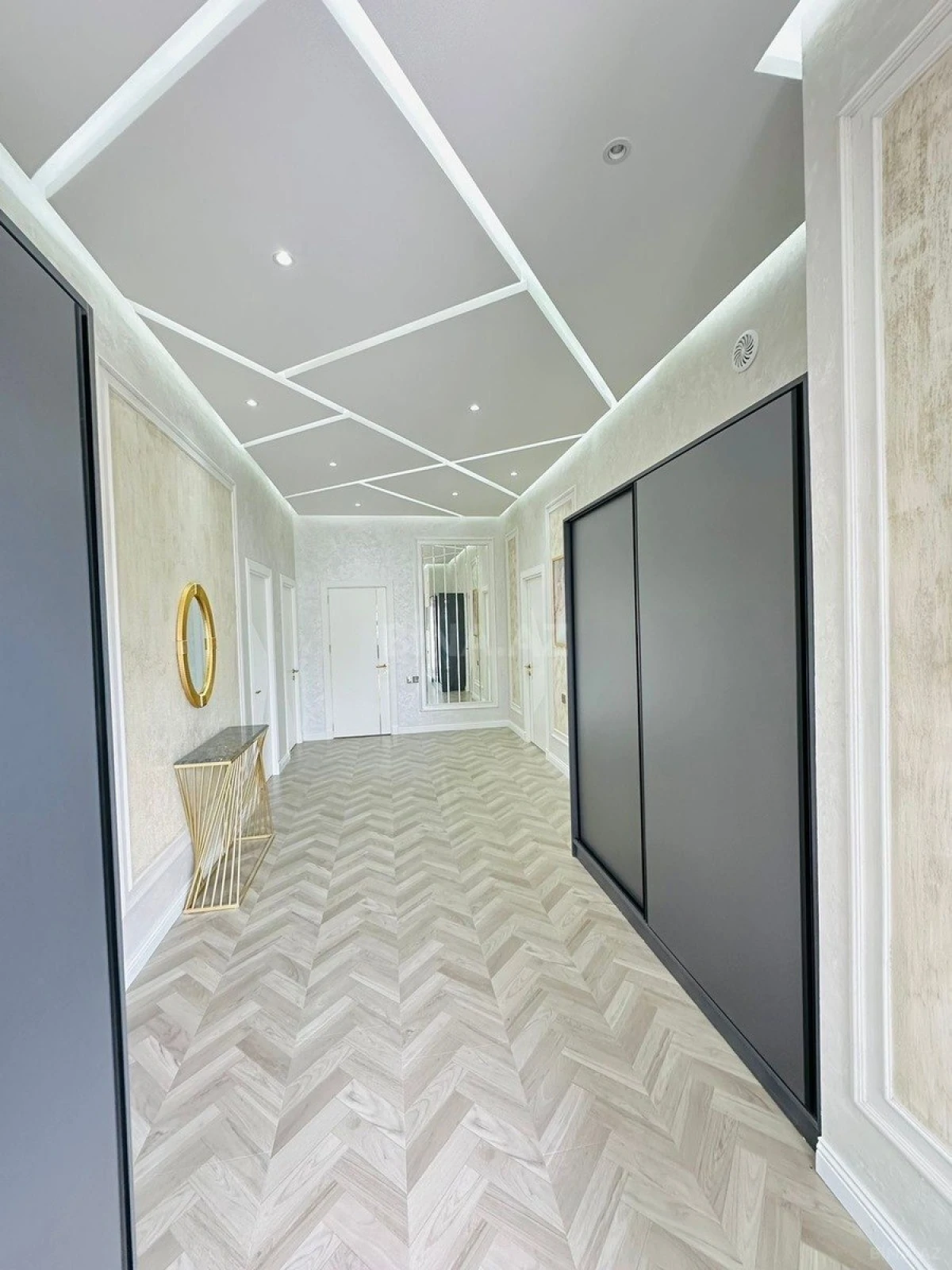 Kirayə verilir 4 otaqlı həyət evi 280 m²