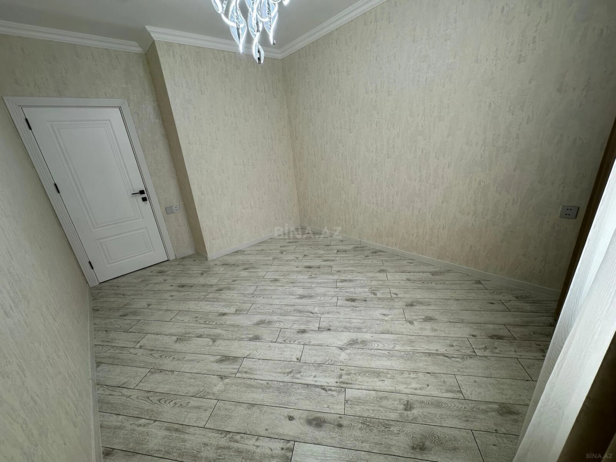 Satılır 3 otaqlı mənzil 65 m²