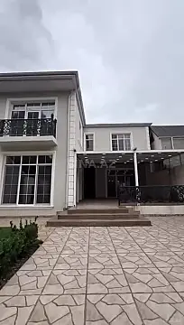 Satılır 5 otaqlı həyət evi 350 m²