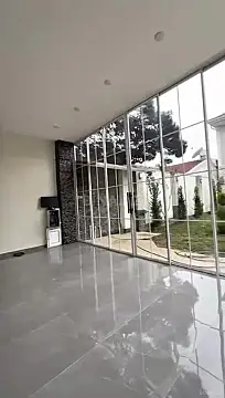 Satılır 5 otaqlı həyət evi 350 m²