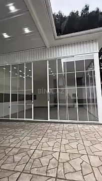 Satılır 5 otaqlı həyət evi 350 m²
