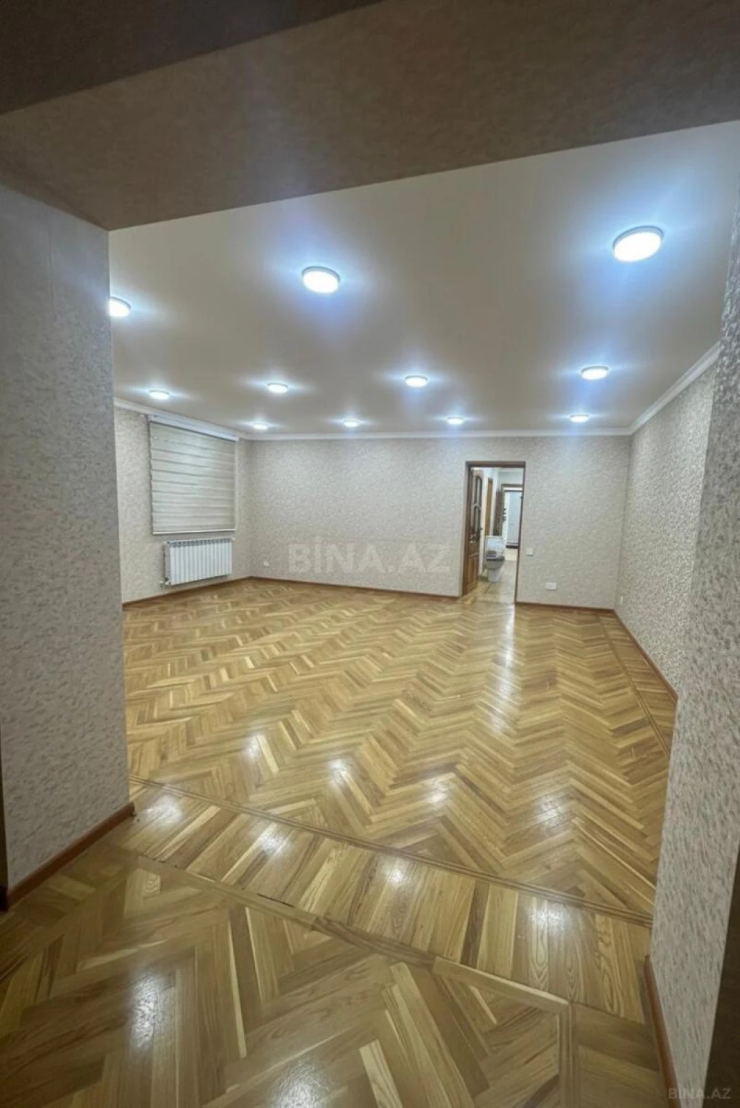 Kirayə verilir 4 otaqlı ofis 110 m²