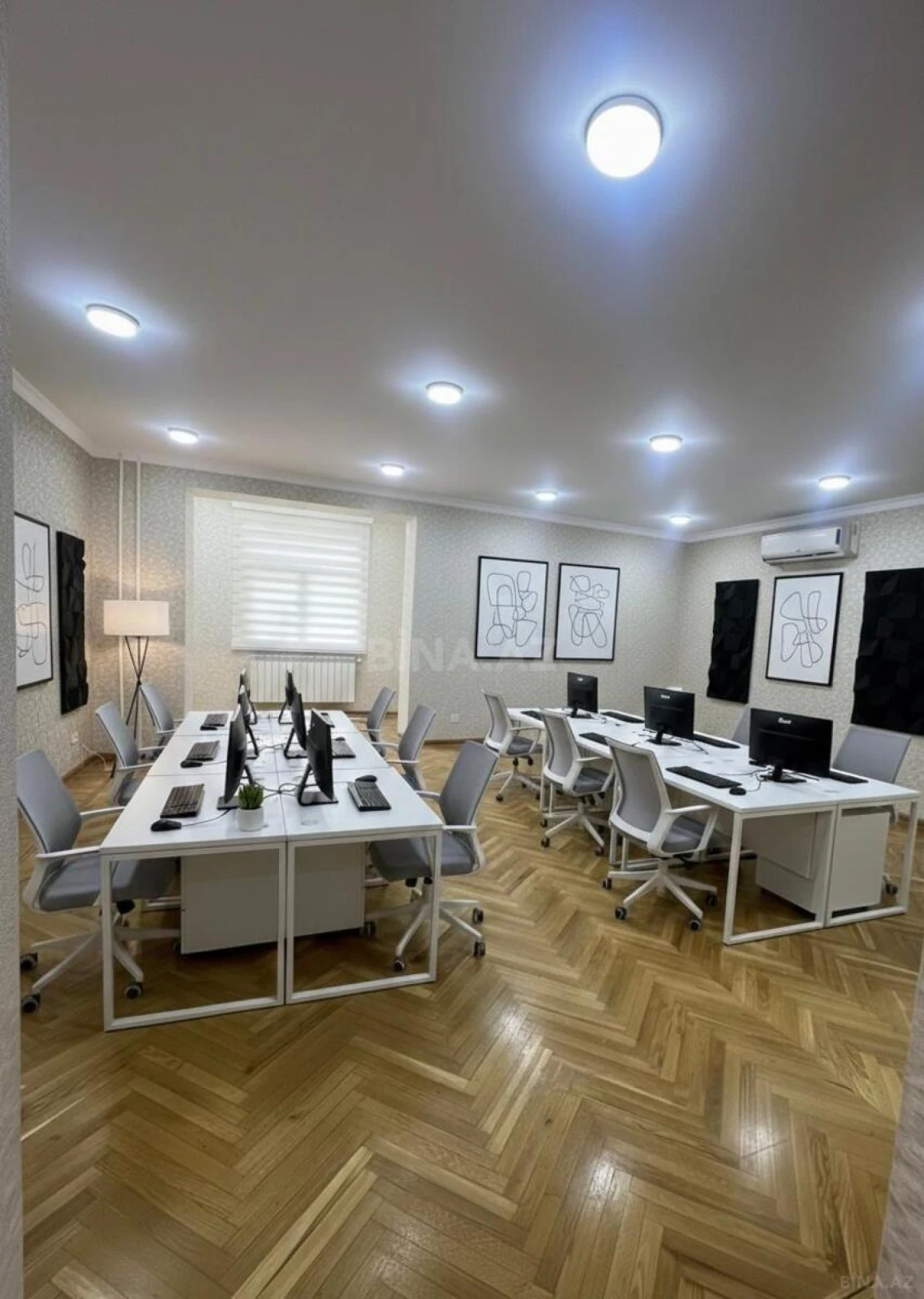 Kirayə verilir 4 otaqlı ofis 110 m²