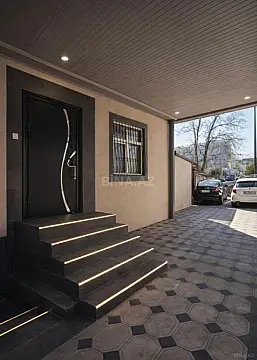 Kirayə verilir 4 otaqlı ofis 110 m²