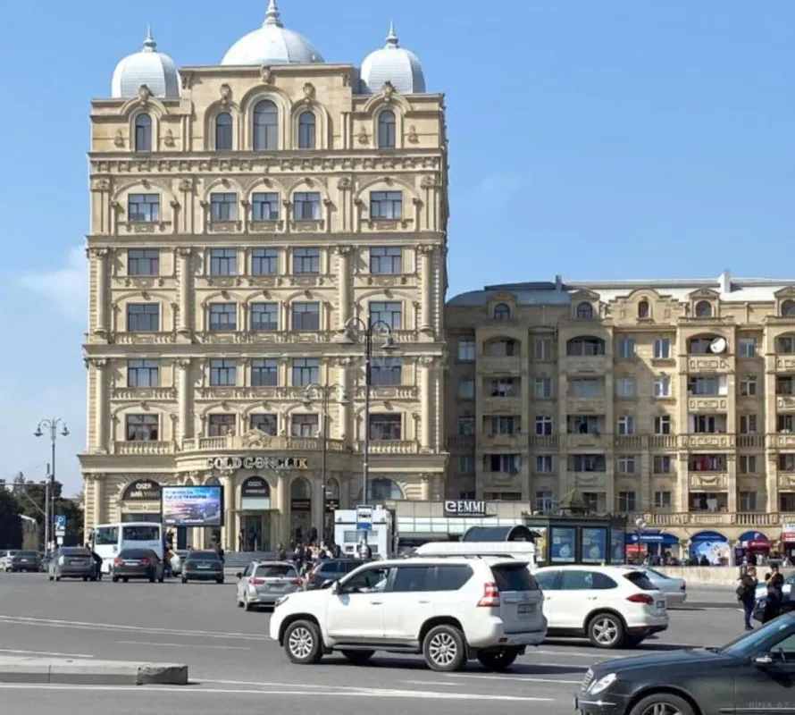 Kirayə verilir 4 otaqlı ofis 110 m²