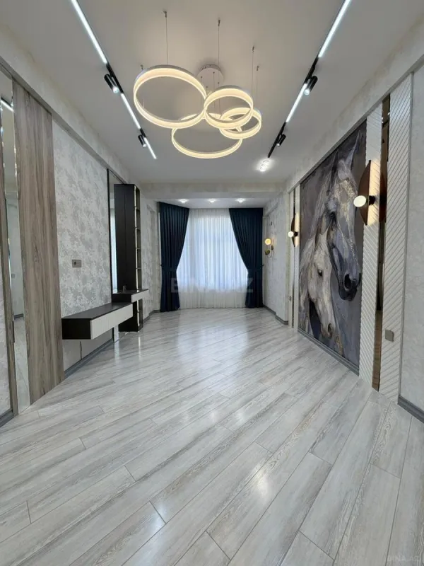 Satılır 3 otaqlı mənzil 96 m²