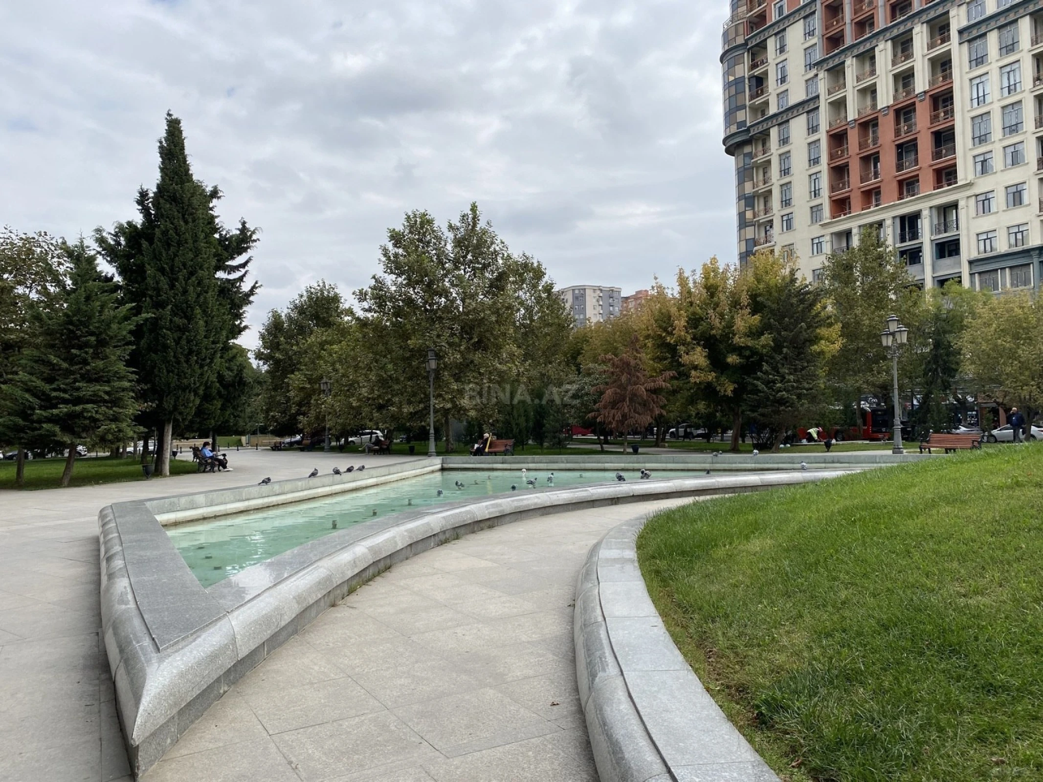 Satılır 2 otaqlı mənzil 94.5 m²