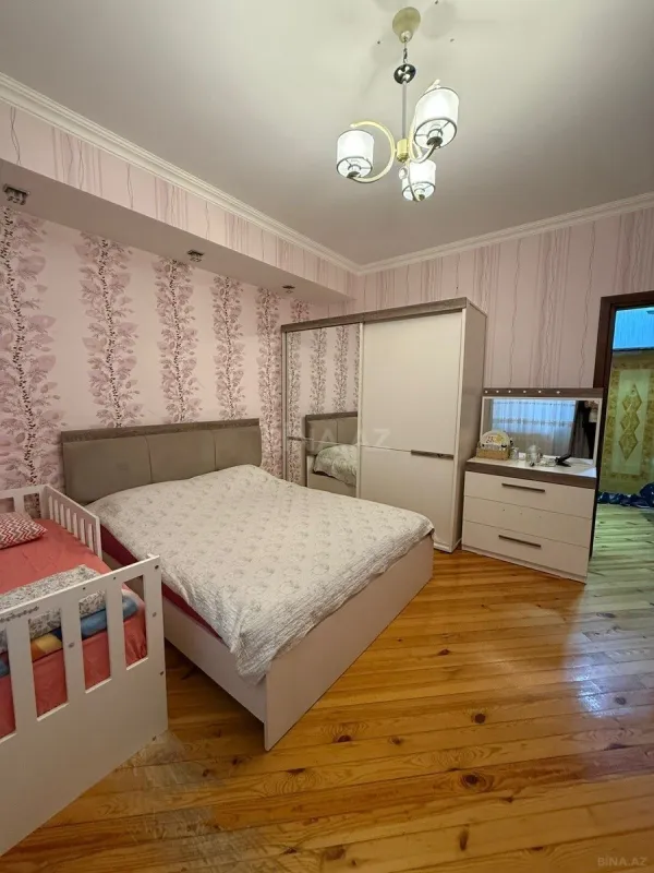 Satılır 2 otaqlı mənzil 80 m²