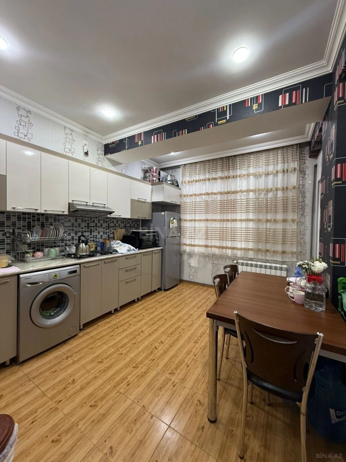 Satılır 2 otaqlı mənzil 80 m²