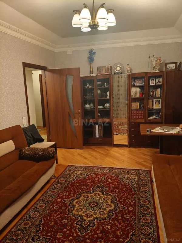 Satılır 3 otaqlı mənzil 70 m²