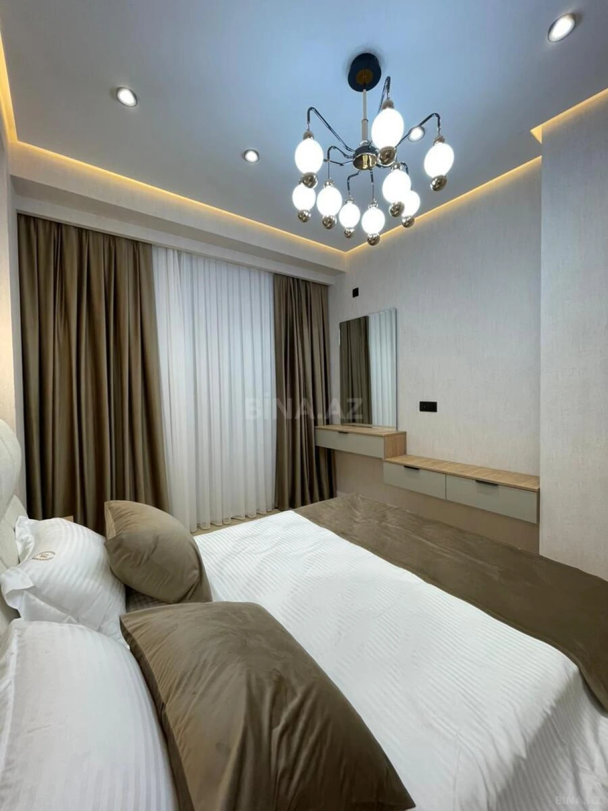 Satılır 2 otaqlı mənzil 55 m²