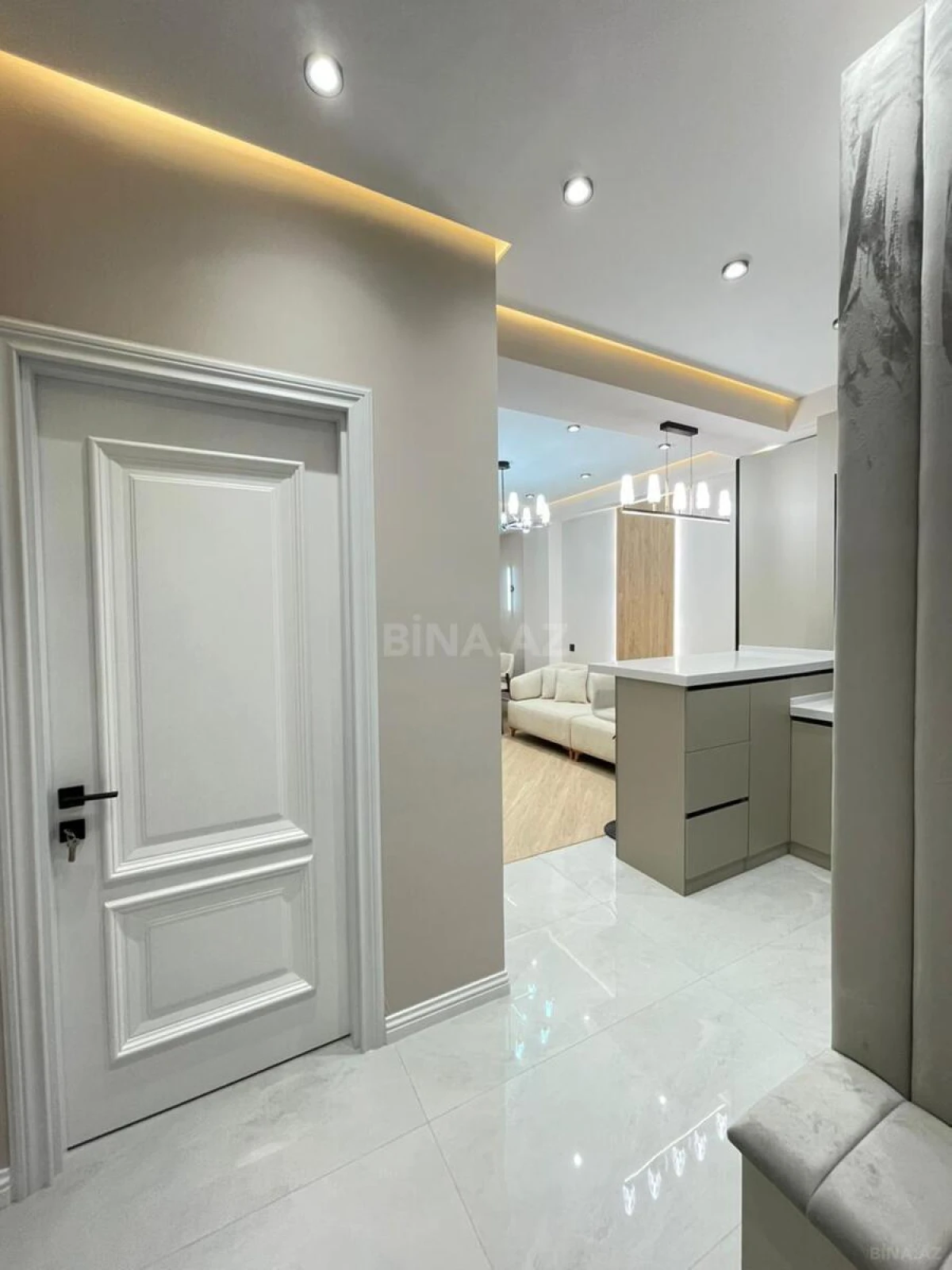Satılır 2 otaqlı mənzil 55 m²