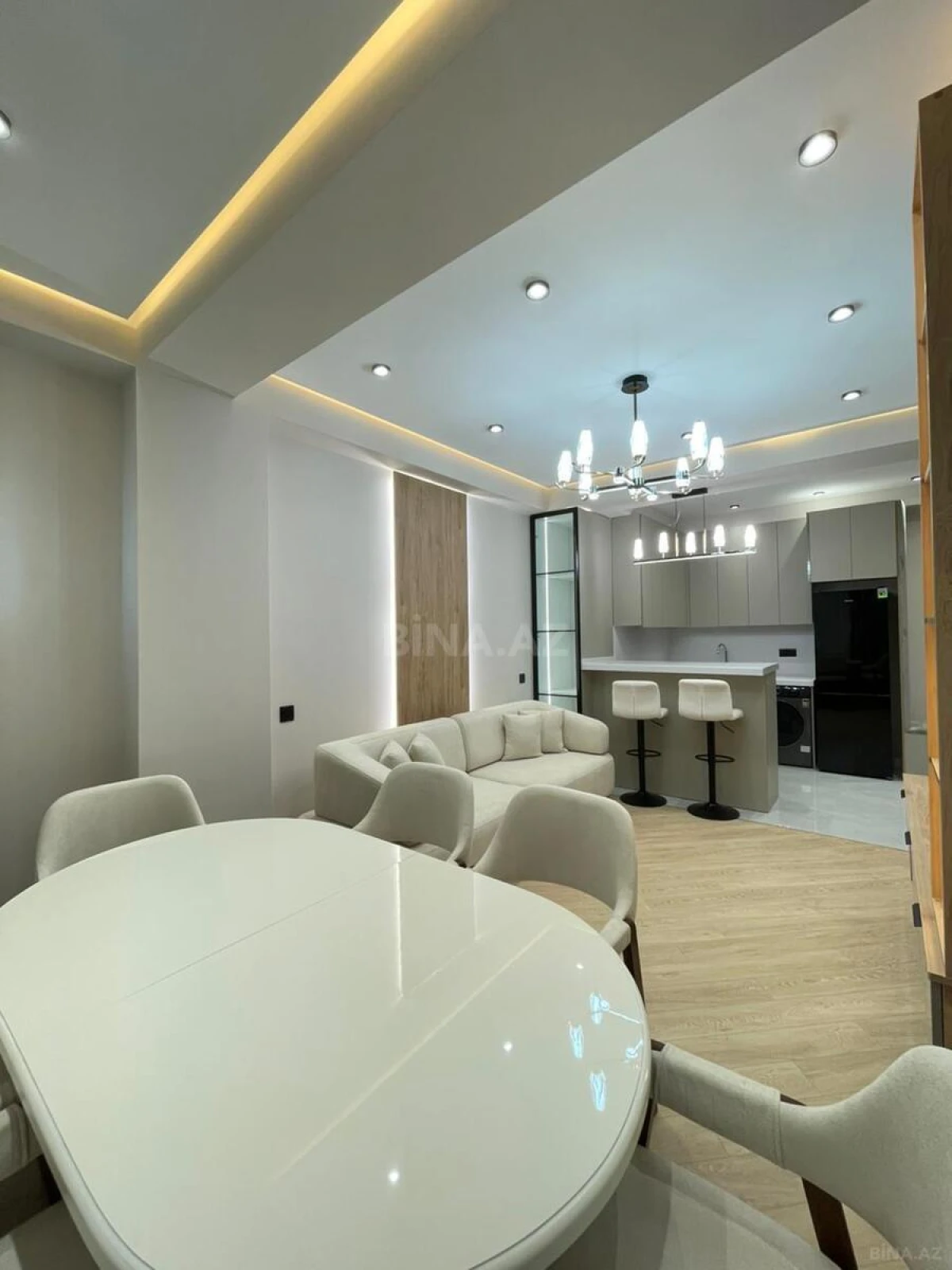 Satılır 2 otaqlı mənzil 55 m²