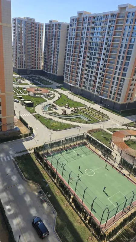 Satılır 4 otaqlı mənzil 110 m²