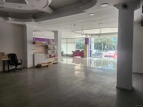 Kirayə verilir obyekt 1500 m²