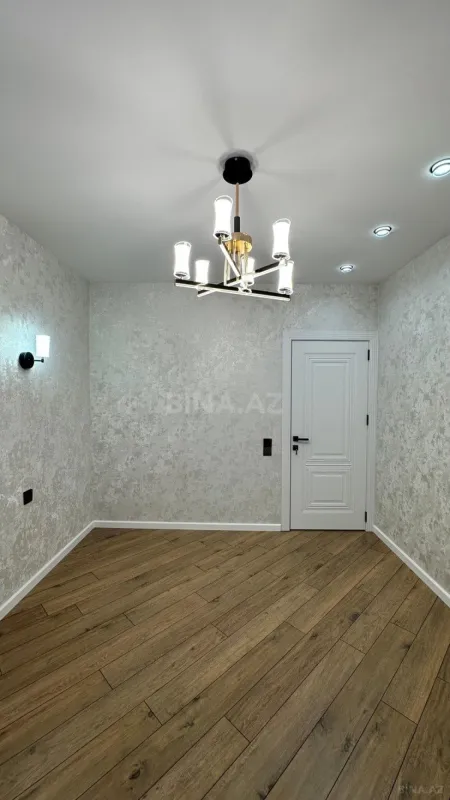 Satılır 2 otaqlı mənzil 70 m²