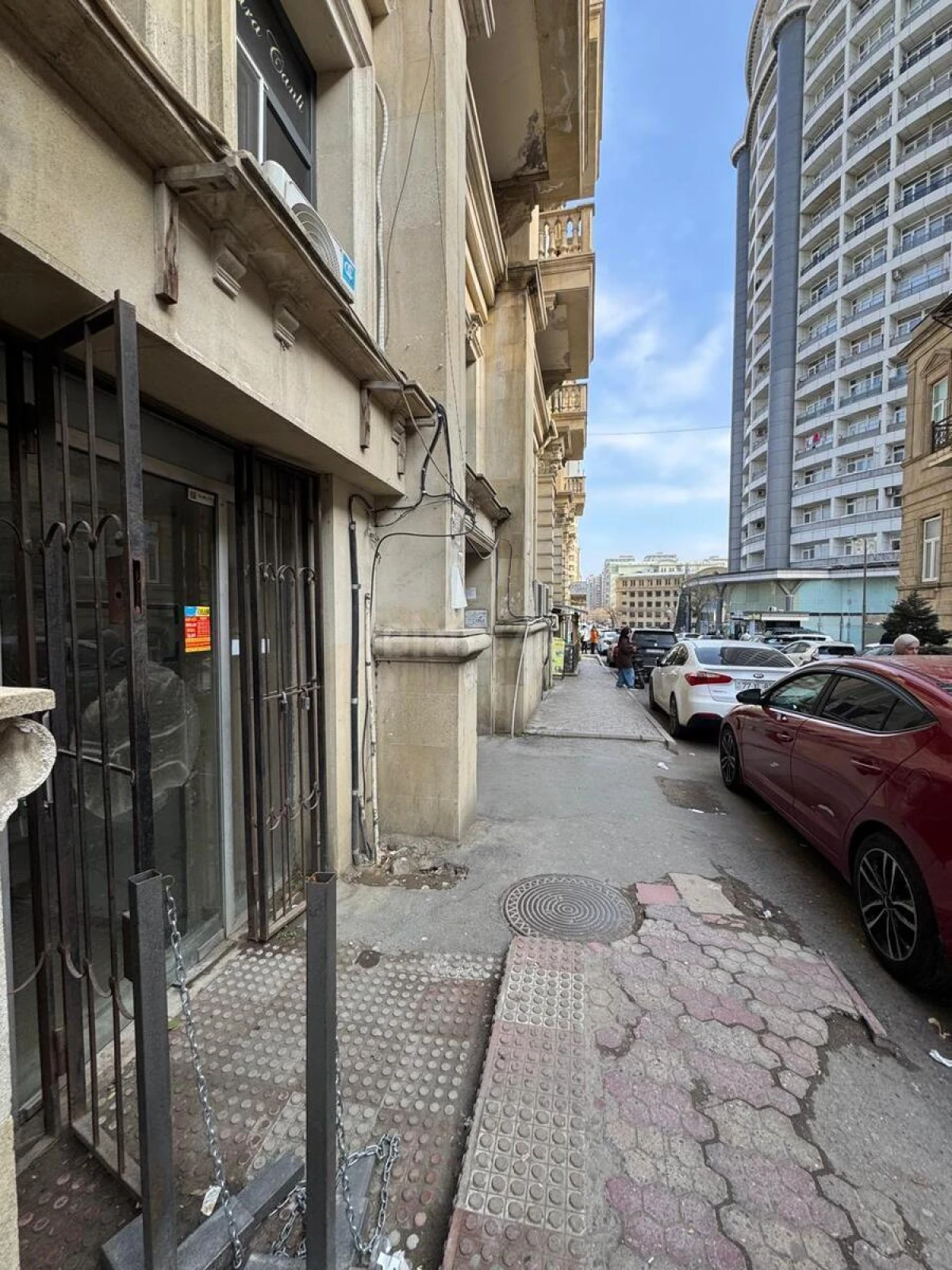 Kirayə verilir obyekt 80 m²