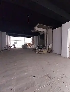 Satılır obyekt 370 m²