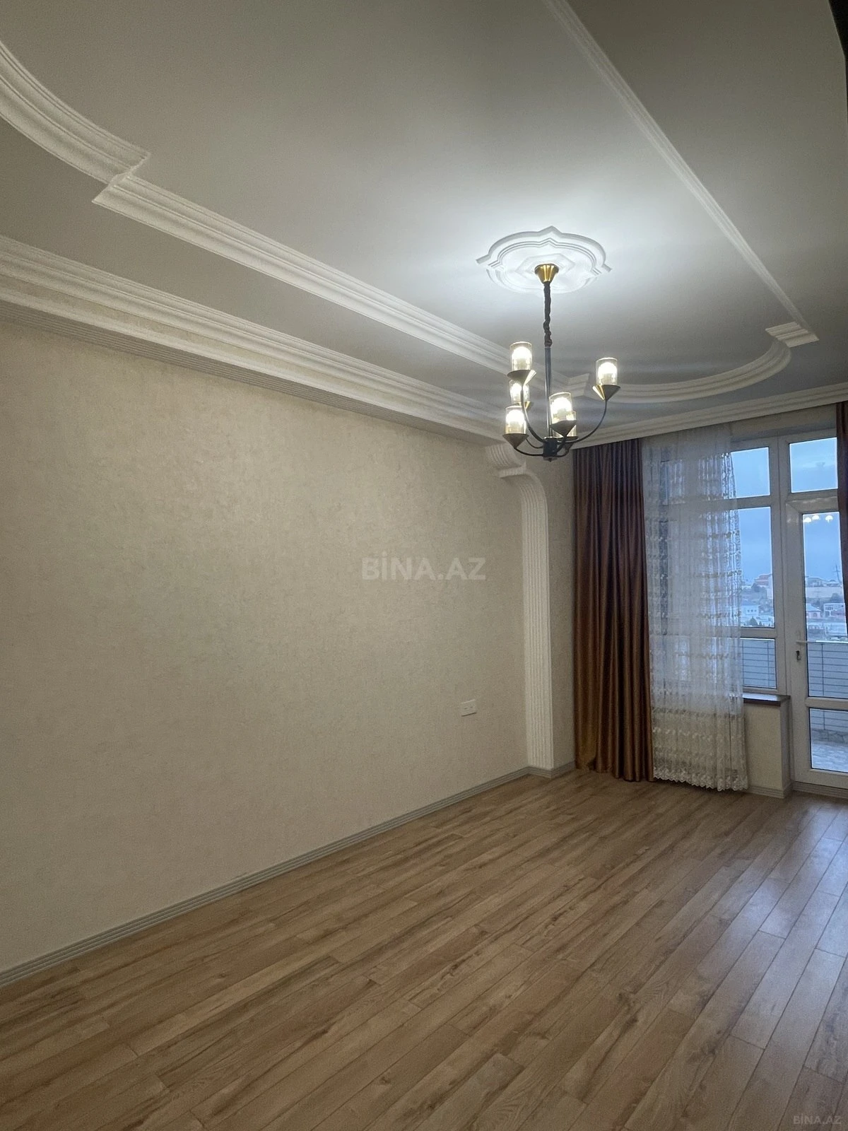 Satılır 3 otaqlı mənzil 85 m²