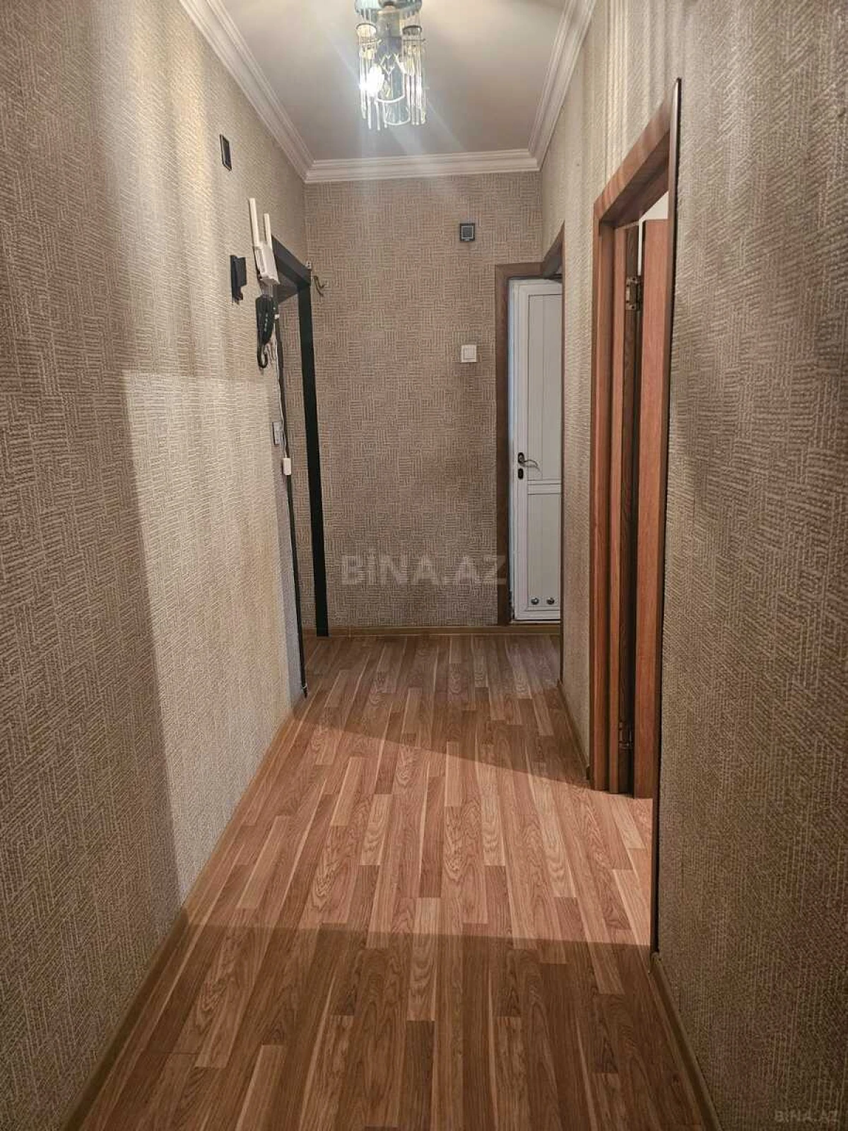 Satılır 2 otaqlı mənzil 55 m²