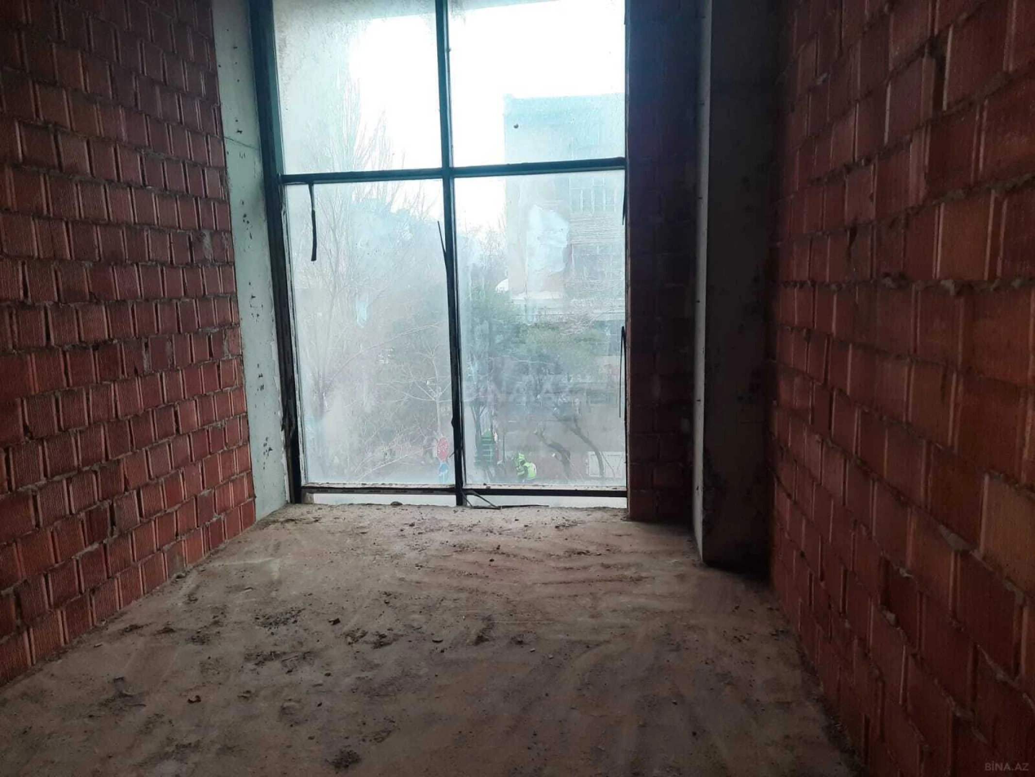 Satılır obyekt 89.2 m²