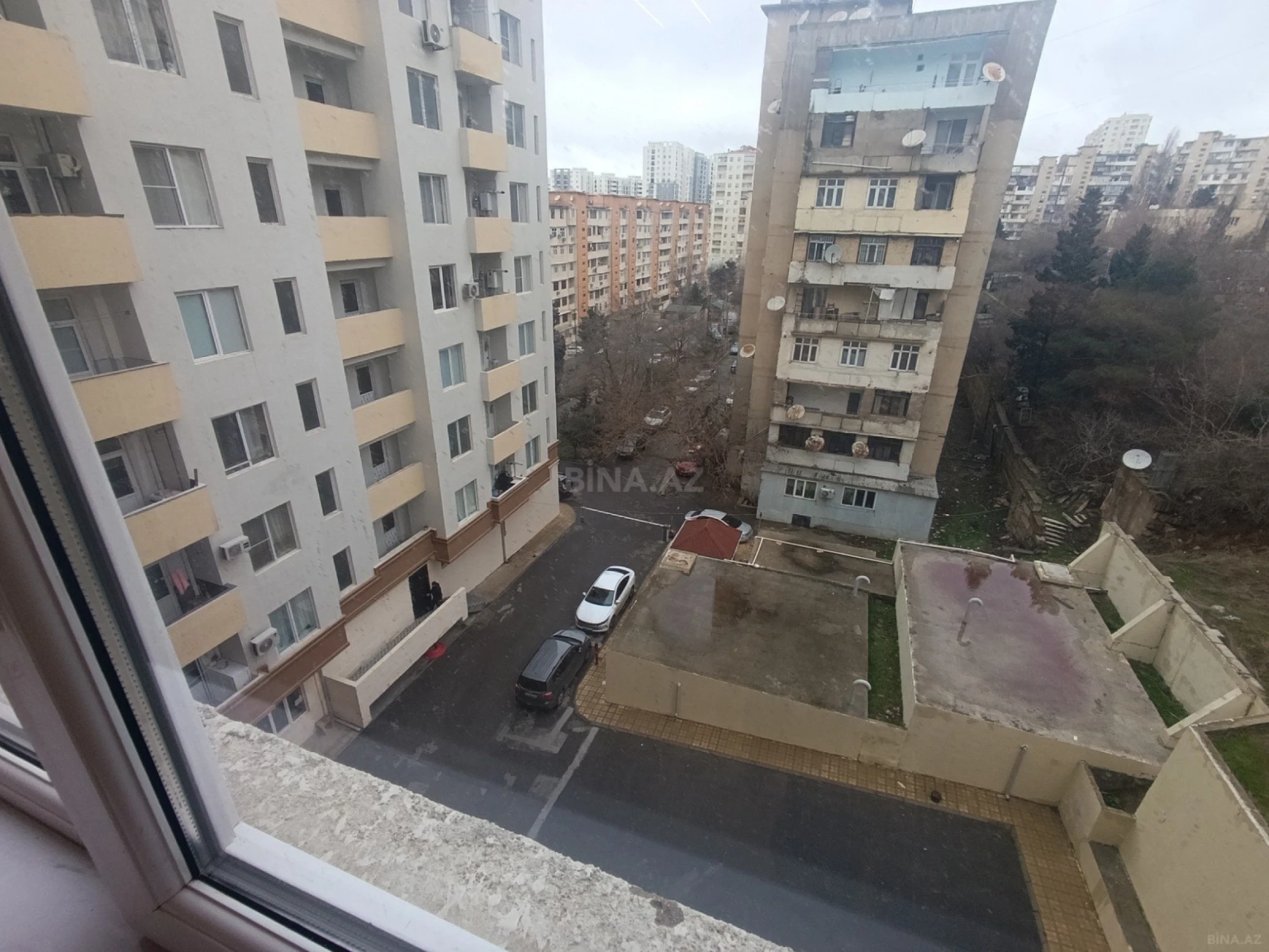 Satılır 3 otaqlı mənzil 90 m²