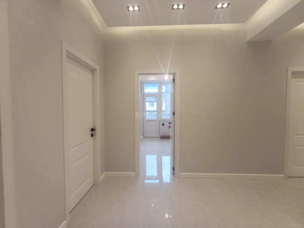 Satılır 3 otaqlı mənzil 90 m²