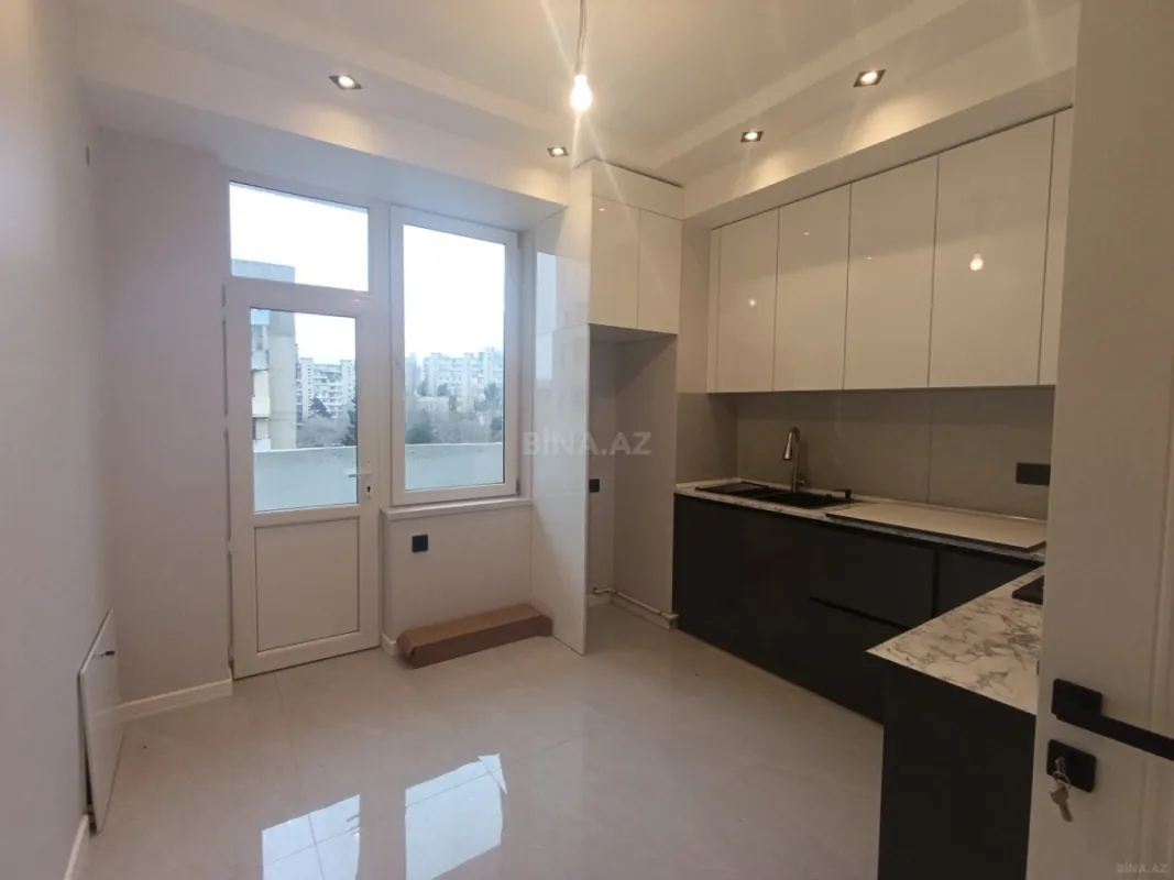 Satılır 3 otaqlı mənzil 90 m²