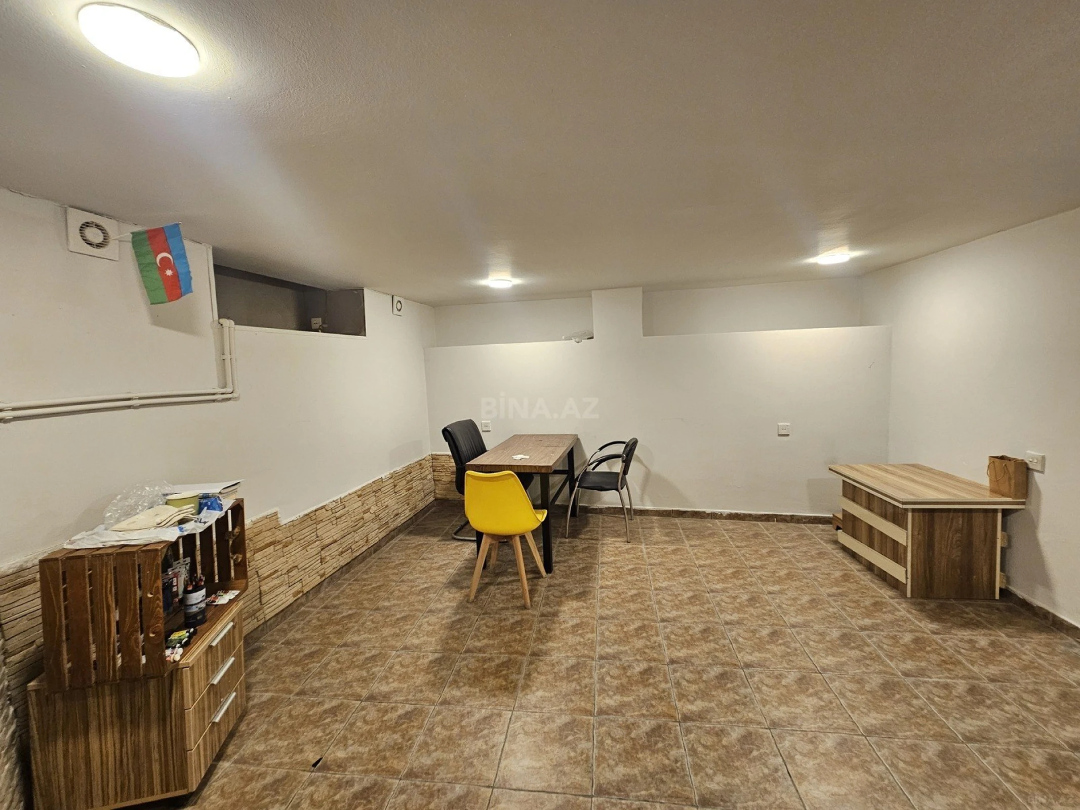 Kirayə verilir obyekt 110 m²