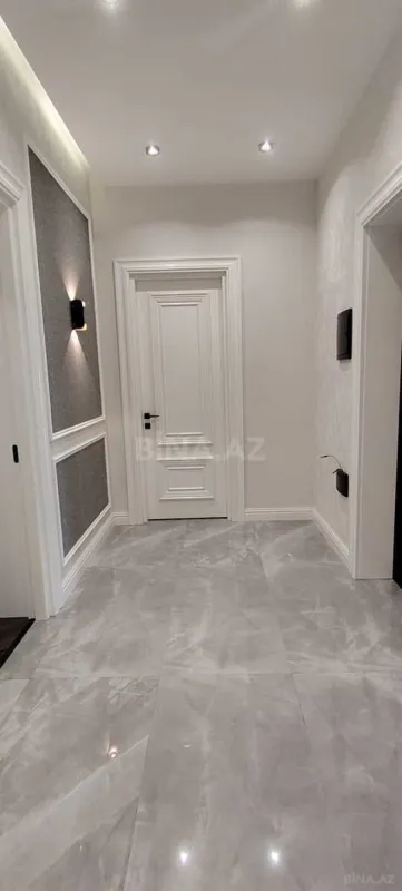 Kirayə verilir 3 otaqlı mənzil 105 m²