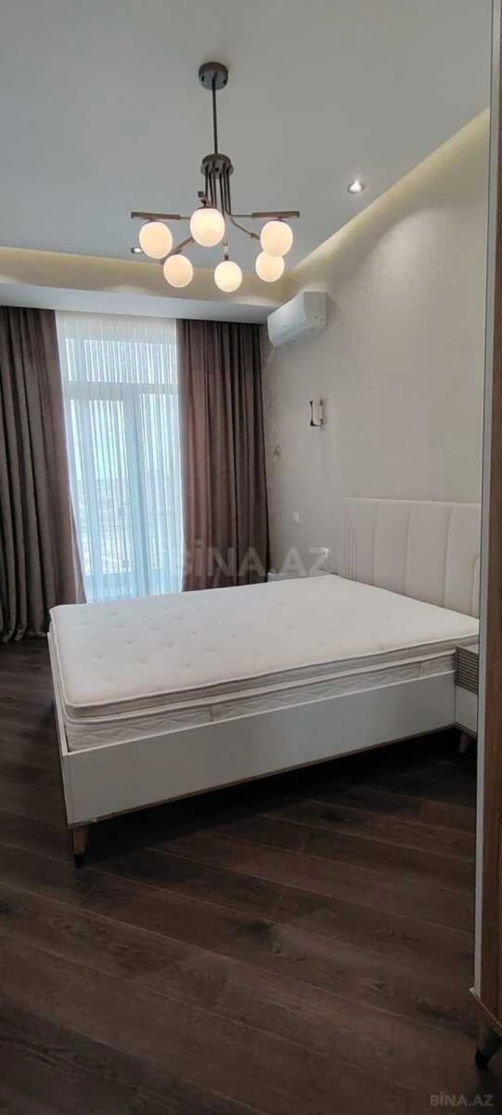 Kirayə verilir 3 otaqlı mənzil 105 m²