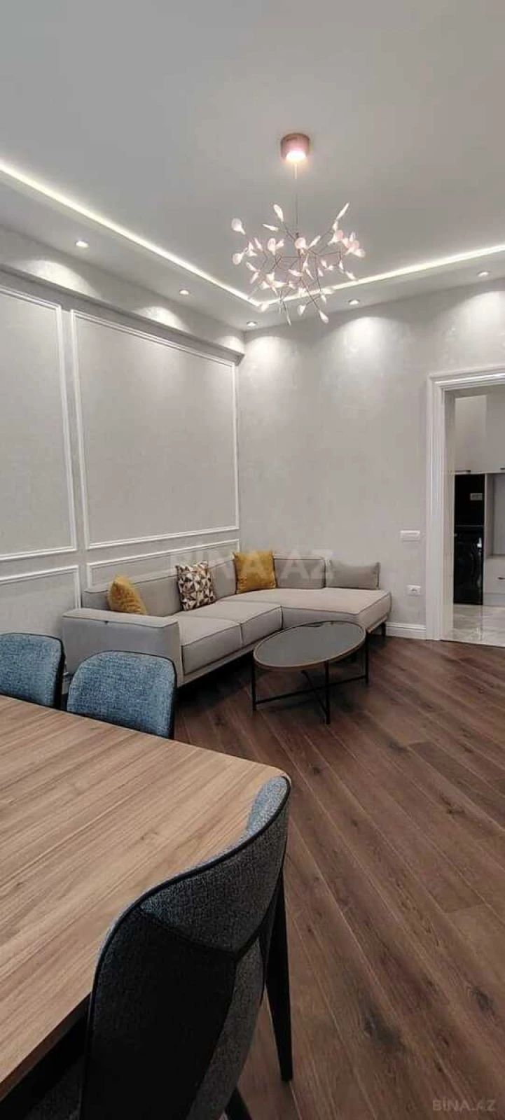 Kirayə verilir 3 otaqlı mənzil 105 m²