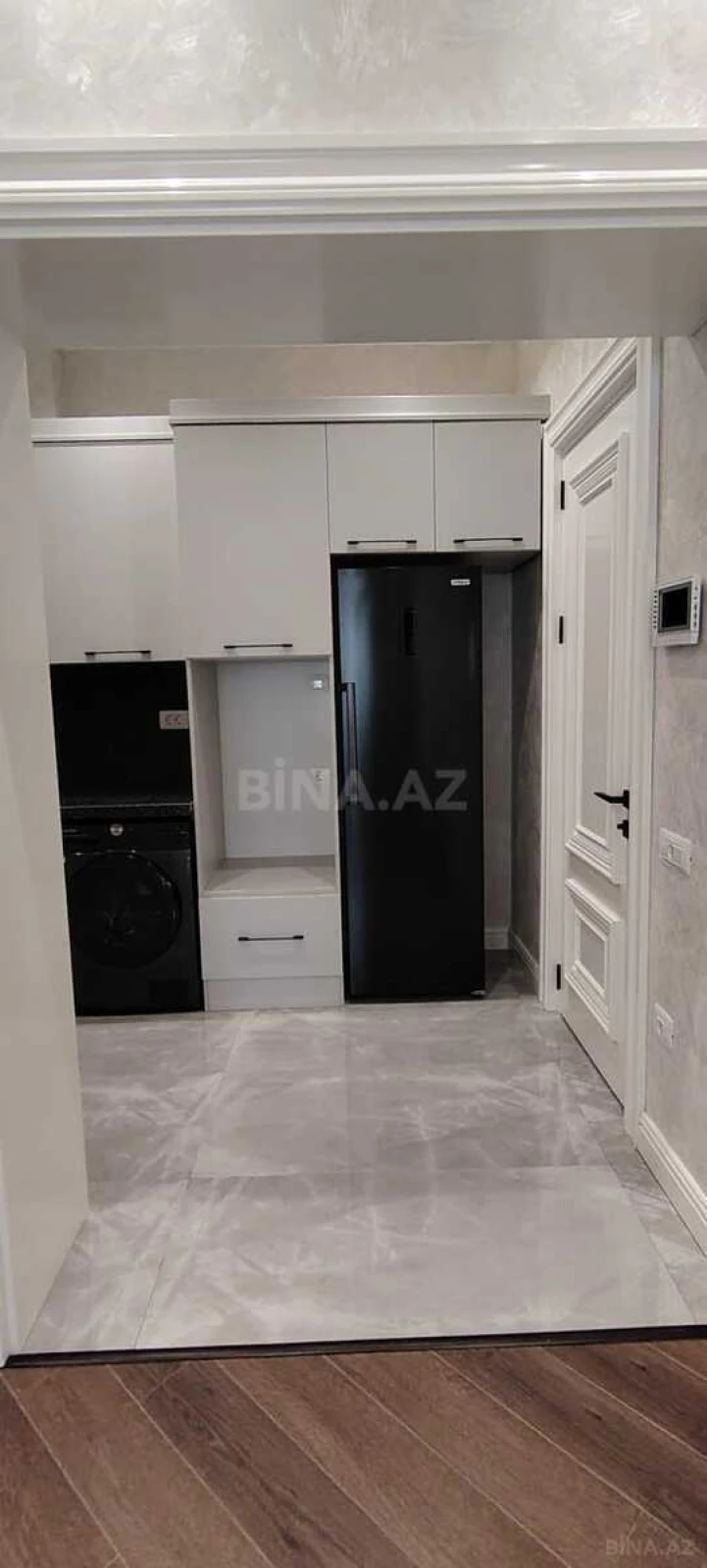 Kirayə verilir 3 otaqlı mənzil 105 m²