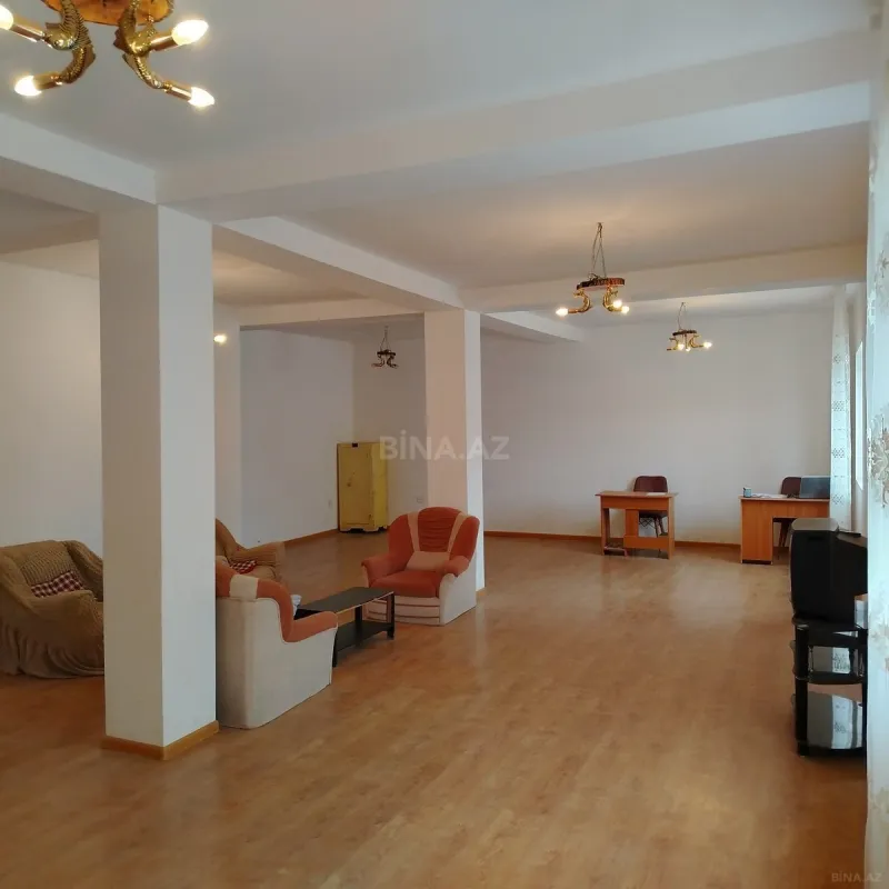 Kirayə verilir obyekt 90 m²