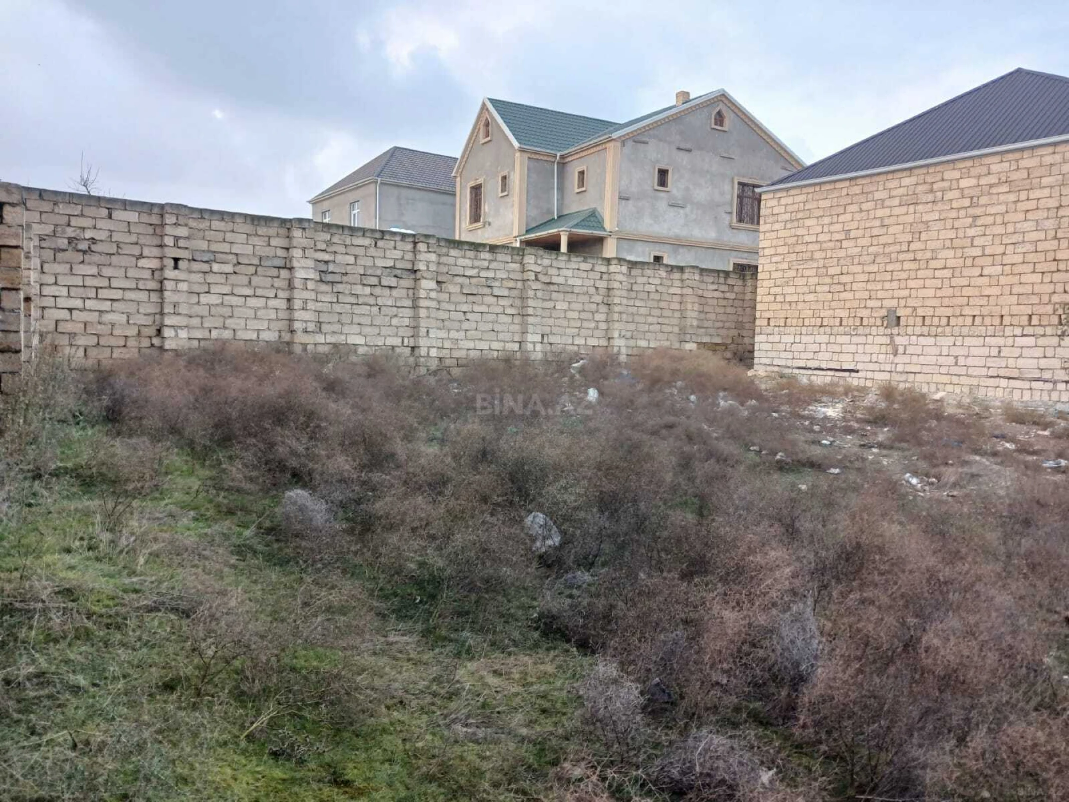 Satılır torpaq sahəsi 2.5 m²