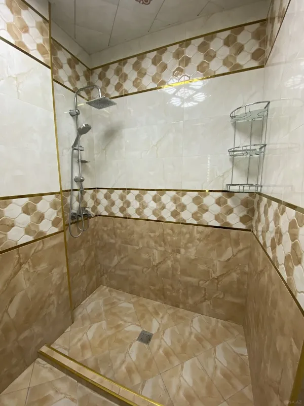 Kirayə verilir 2 otaqlı mənzil 75 m²