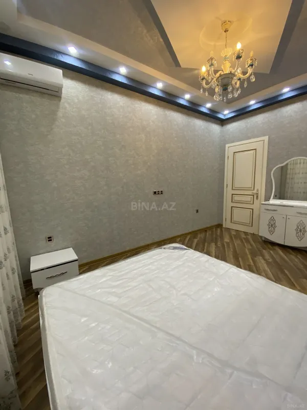 Kirayə verilir 2 otaqlı mənzil 75 m²