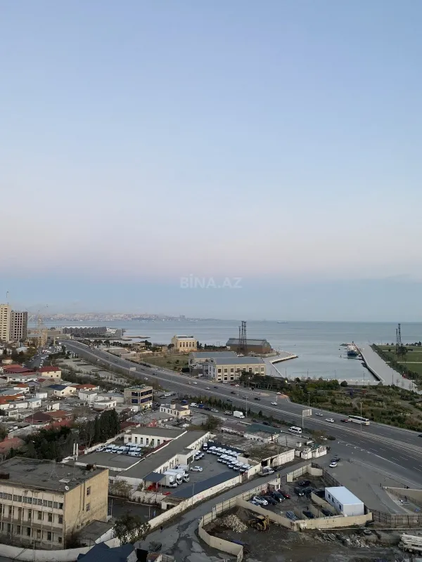 Kirayə verilir 2 otaqlı mənzil 75 m²