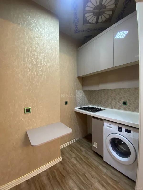 Kirayə verilir 2 otaqlı mənzil 75 m²