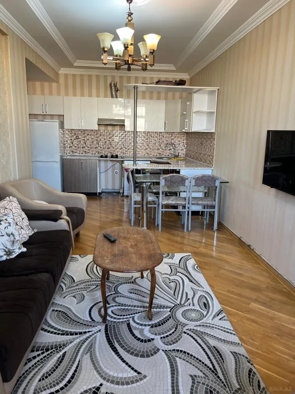 Kirayə verilir 3 otaqlı mənzil 100 m²