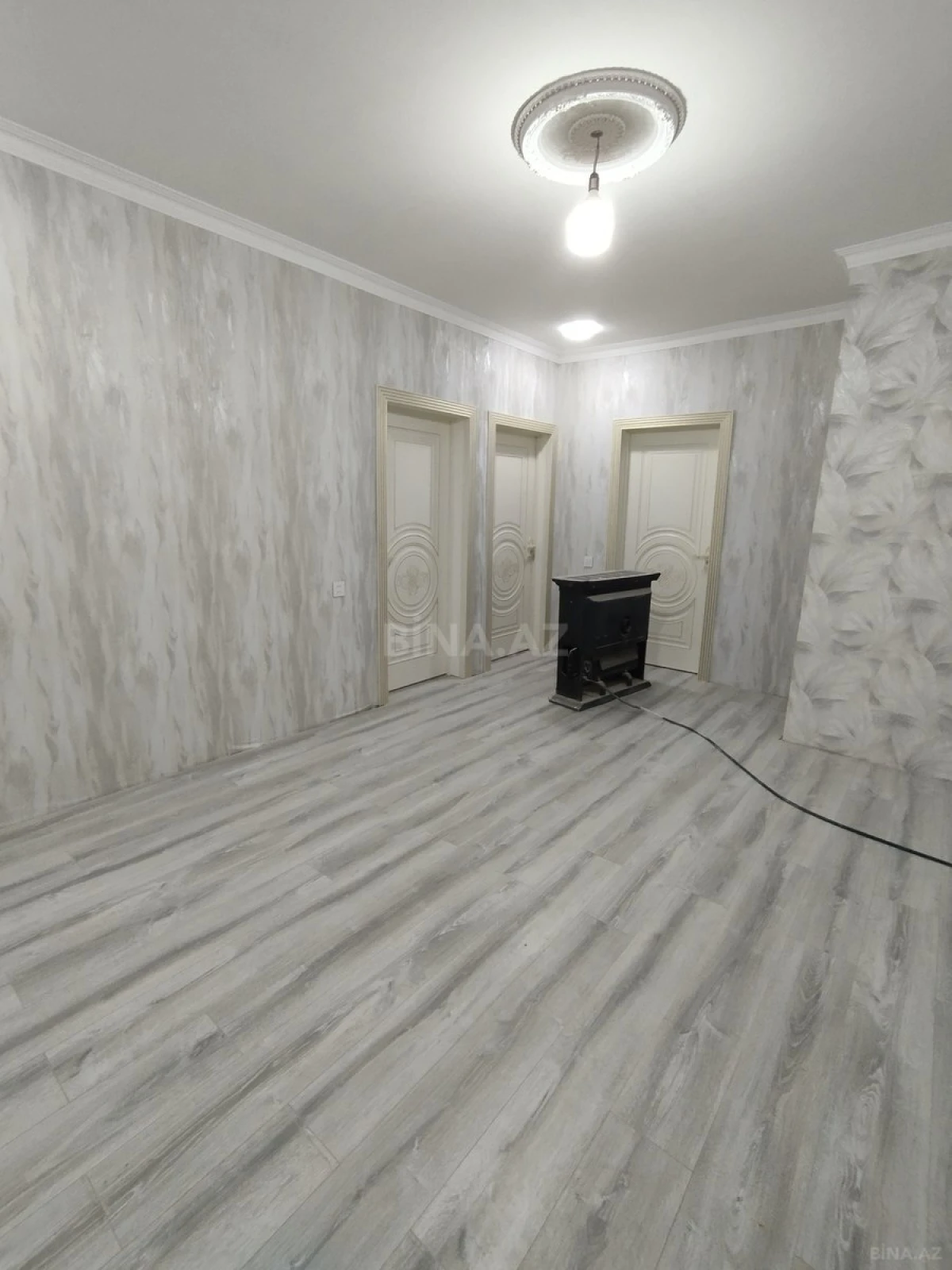 Satılır 3 otaqlı həyət evi 80 m²